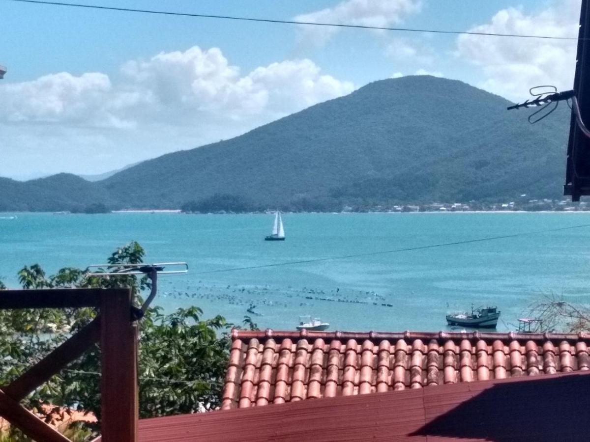 Sossego A 140 M Da Com Vista O Mar Na Armacao Da Piedade Holiday home *